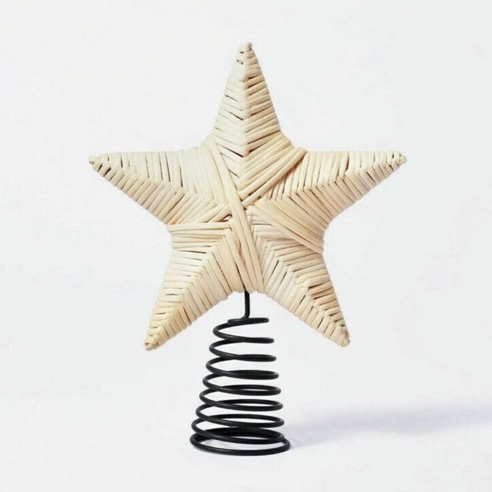 Threshold Designed with Studio McGee Woven 8" Star Christmas Tree Topper (2021)